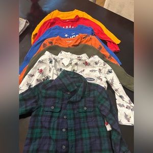 Lot of 7 Old Navy shirts - 3T